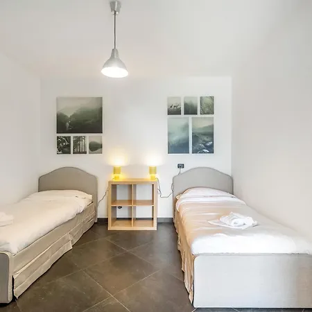 Villa In A Quiet Place - Happy