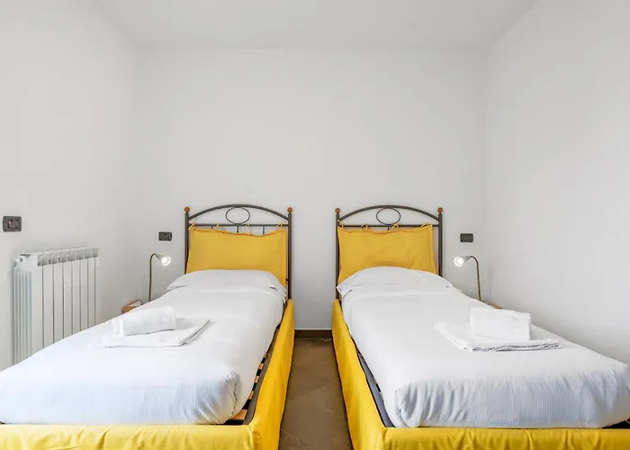 Vila Moneglia In A Quiet Place - Happy Moneglia