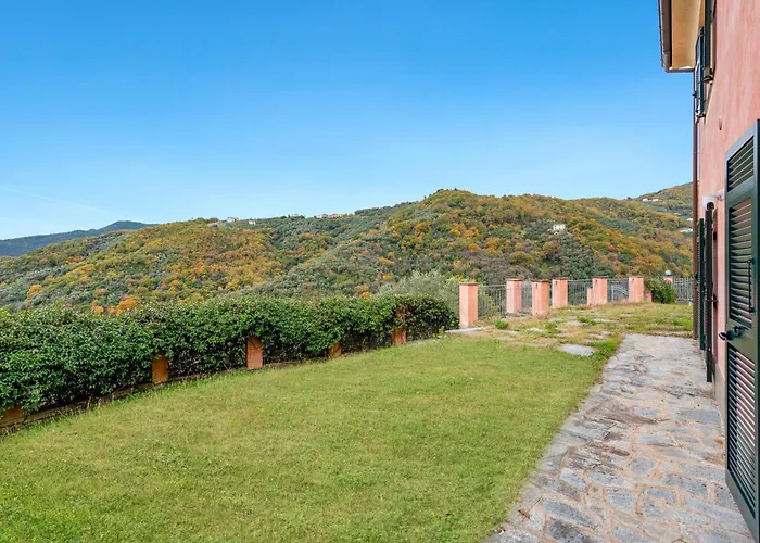 Moneglia In A Quiet Place - Happy Vila